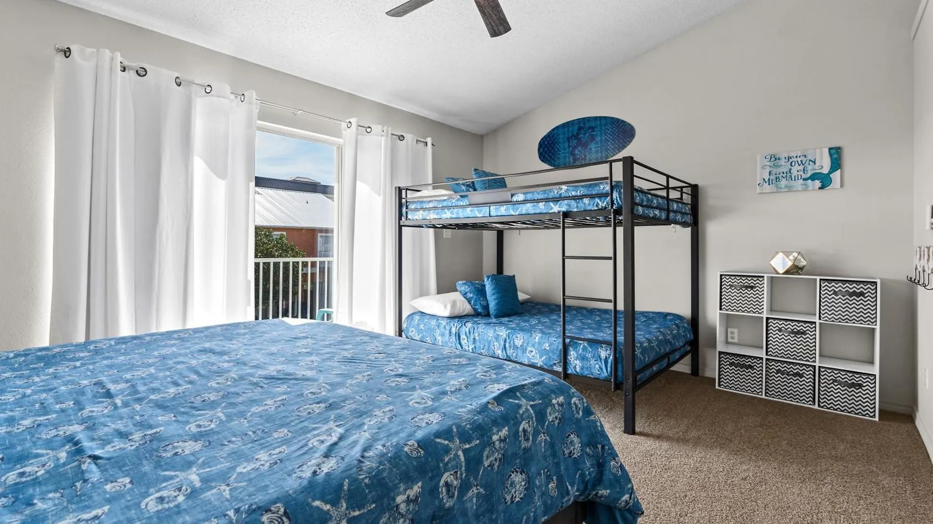 Holiday home 5 Min Walk To Beach, Sparkling Pool, Mins To Shops &Outlet! 13 Destin
