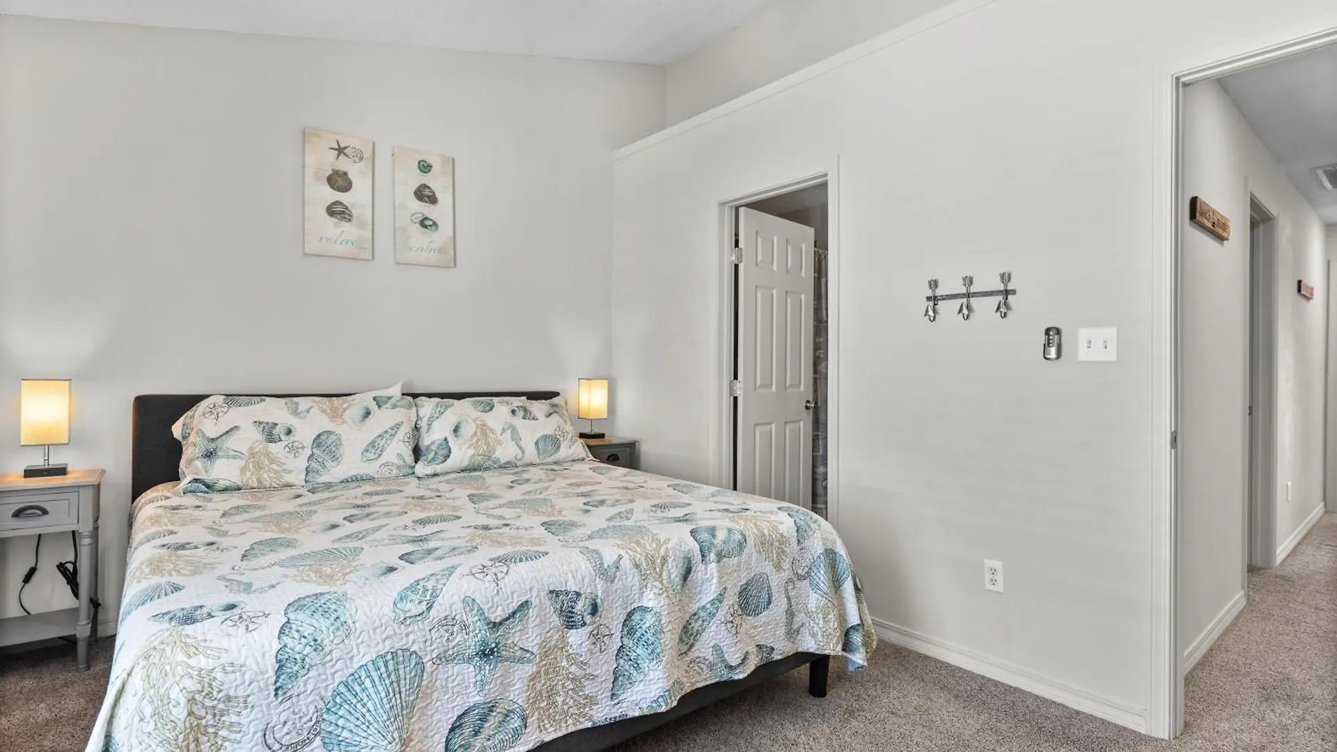 Holiday home 5 Min Walk To Beach, Sparkling Pool, Mins To Shops &Outlet! 13 Destin United States