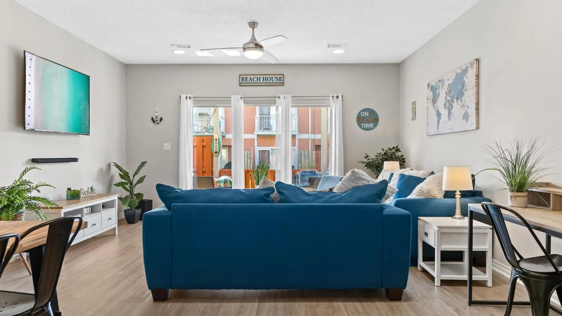 Holiday home 5 Min Walk To Beach, Sparkling Pool, Mins To Shops &Outlet! 13 Destin United States
