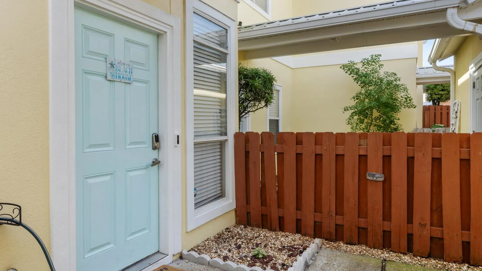 5 Min Walk To Beach, Sparkling Pool, Mins To Shops &Outlet! 13 Destin United States