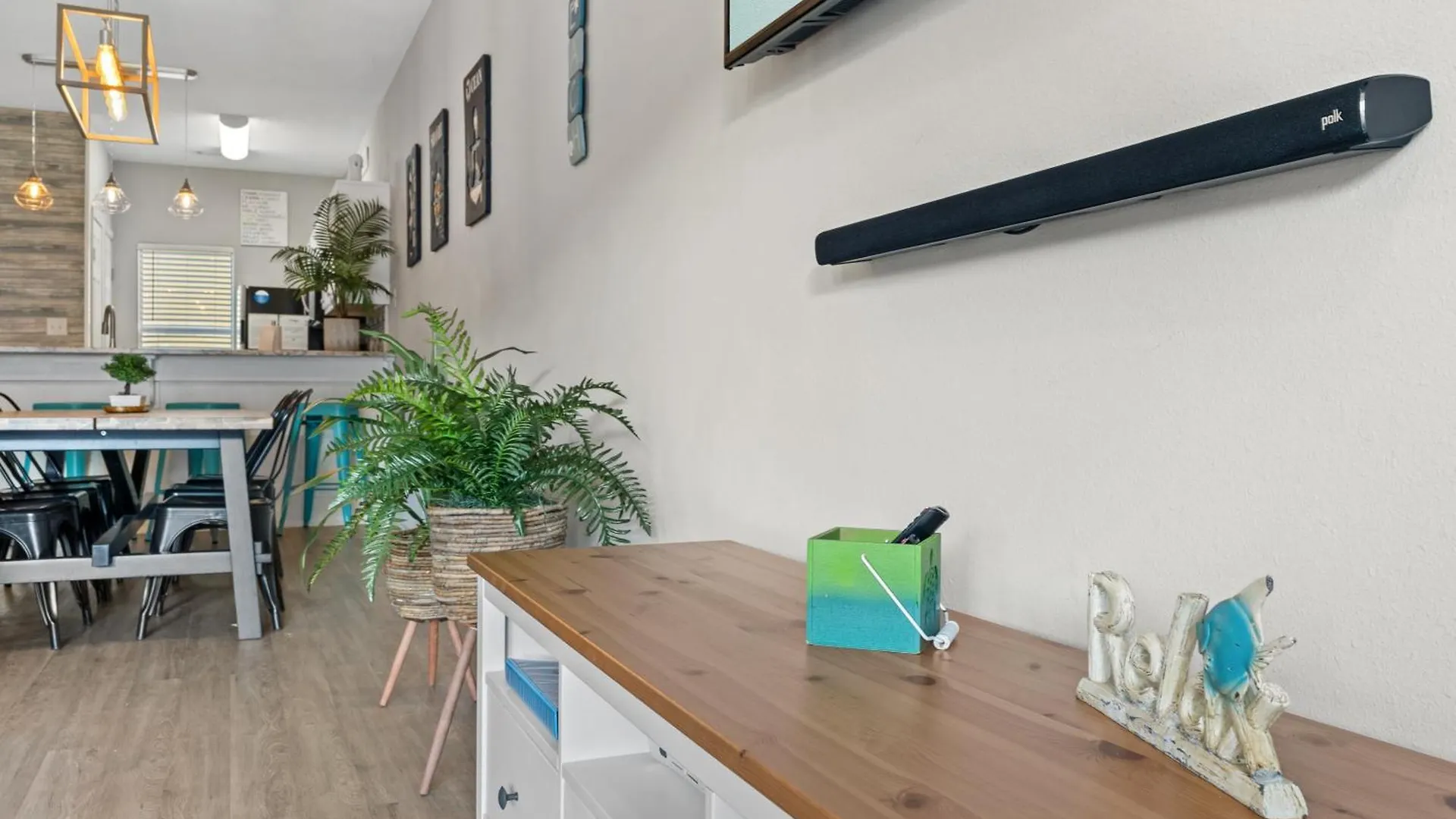 5 Min Walk To Beach, Sparkling Pool, Mins To Shops &Outlet! 13 Destin